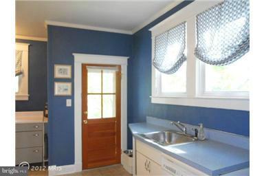 504 Hollen Road Baltimore, MD 21212 - Photo 10 of 22 Kitchen