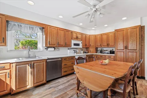 $1,279,000 | 788 Lake Street, West Harrison, NY 10604
