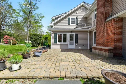 $1,279,000 | 788 Lake Street, West Harrison, NY 10604