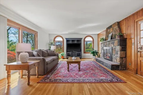 $1,279,000 | 788 Lake Street, West Harrison, NY 10604