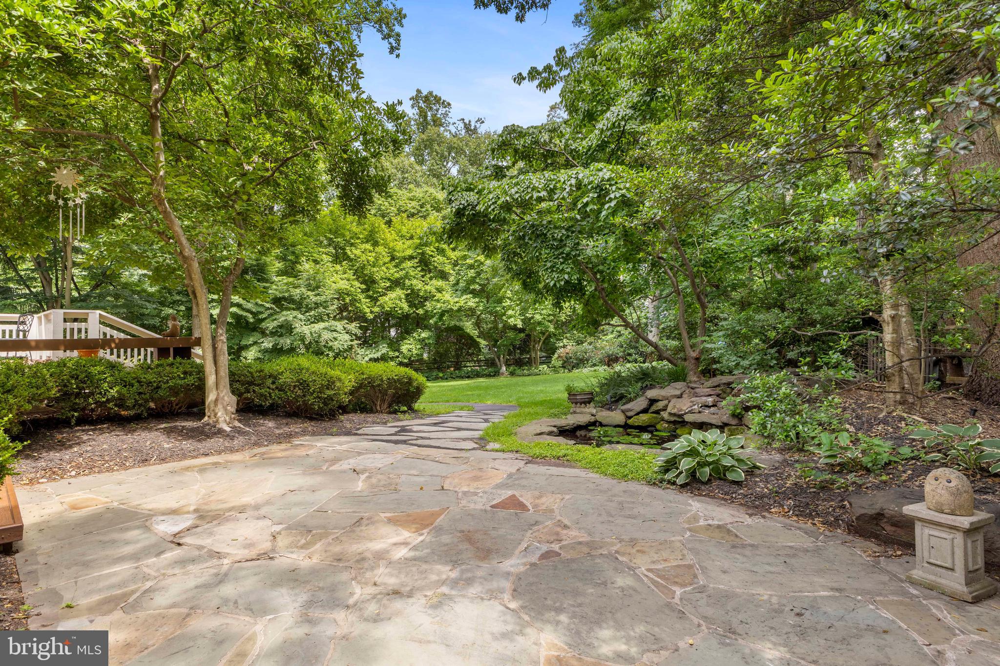 11103 Burywood Lane Reston, VA 20194 - Photo 21 of 68