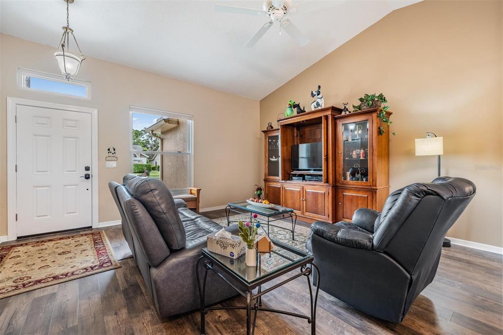 6105 Country Ridge Lane New Port Richey, FL 34655 - Photo 15 of 50 Gallery Image 15