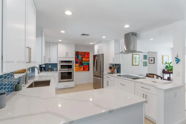 $5,000 | 1639 Northeast 27th Drive, Wilton Manors, FL 33334