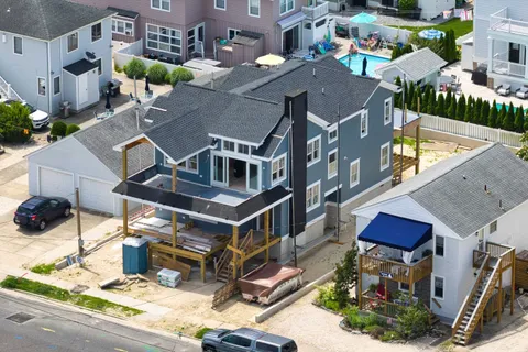 $4,799,000 | 225 85th Street, Stone Harbor, NJ 08247