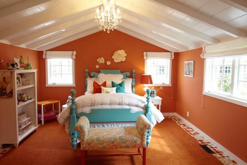 14 Flood Circle Atherton, CA 94027 - Photo 13 of 29 a bedroom with a bed and a chandelier