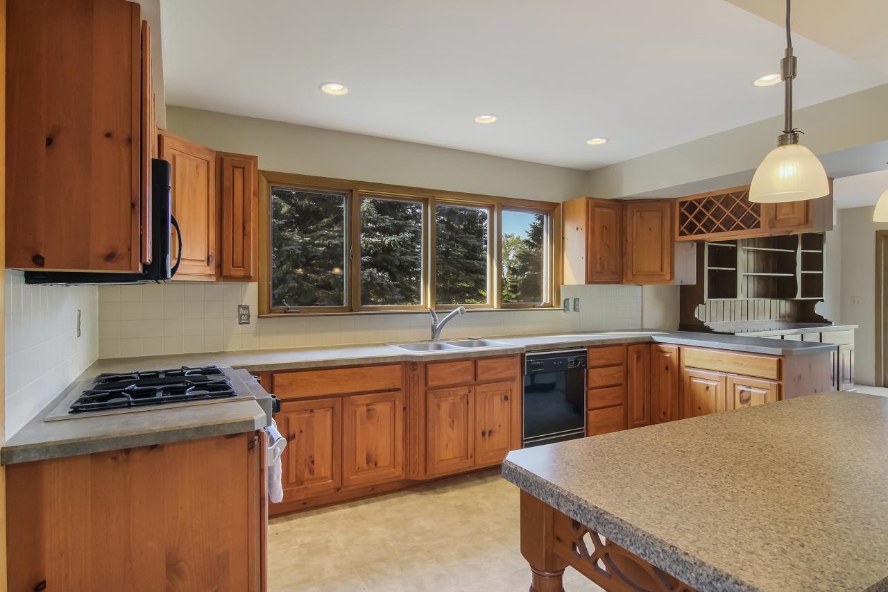 7546 Helena Road Alden, MI 49612 - Photo 13 of 48