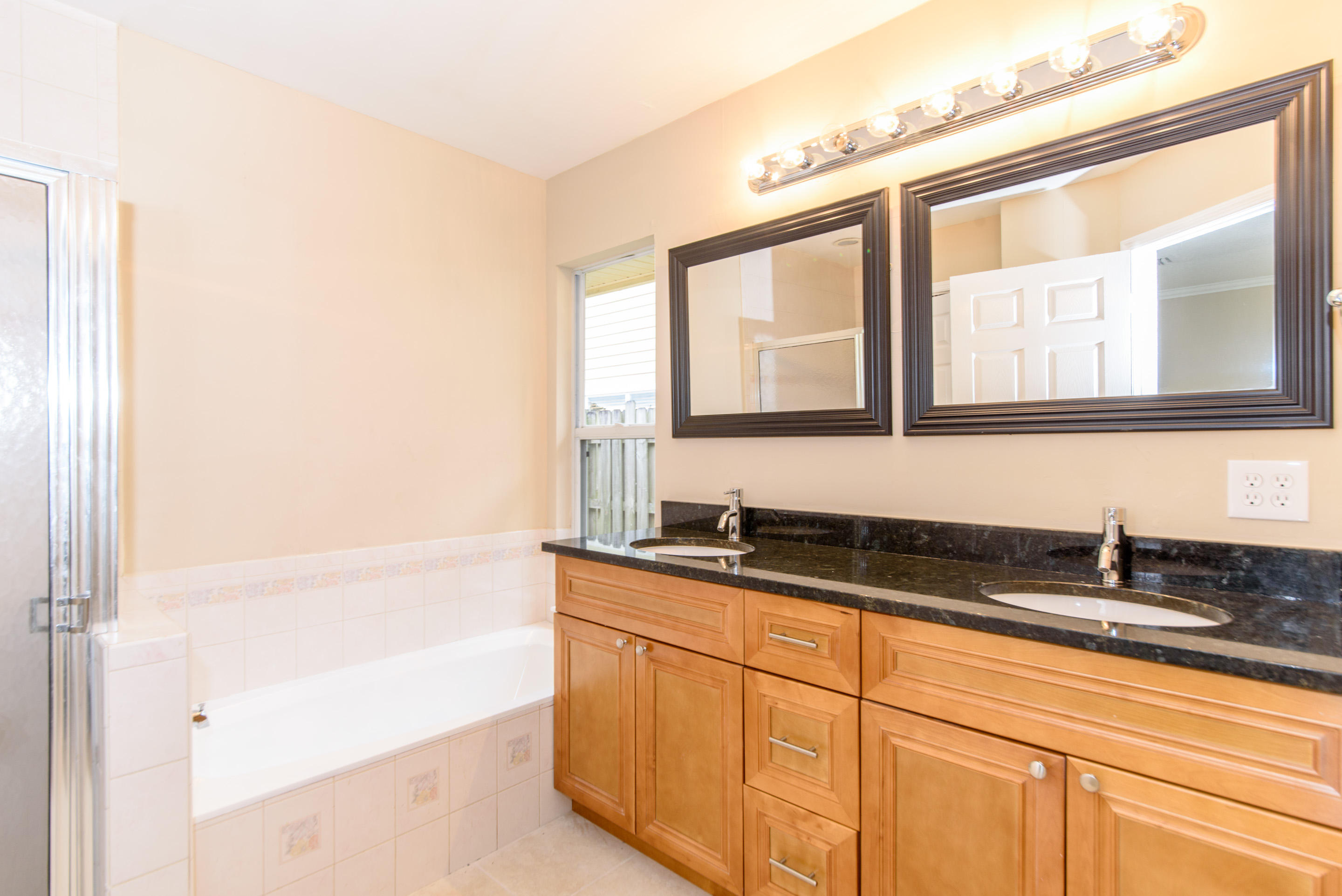 6373 Foster Street Jupiter, FL 33458 - Photo 11 of 18 Master Bathroom