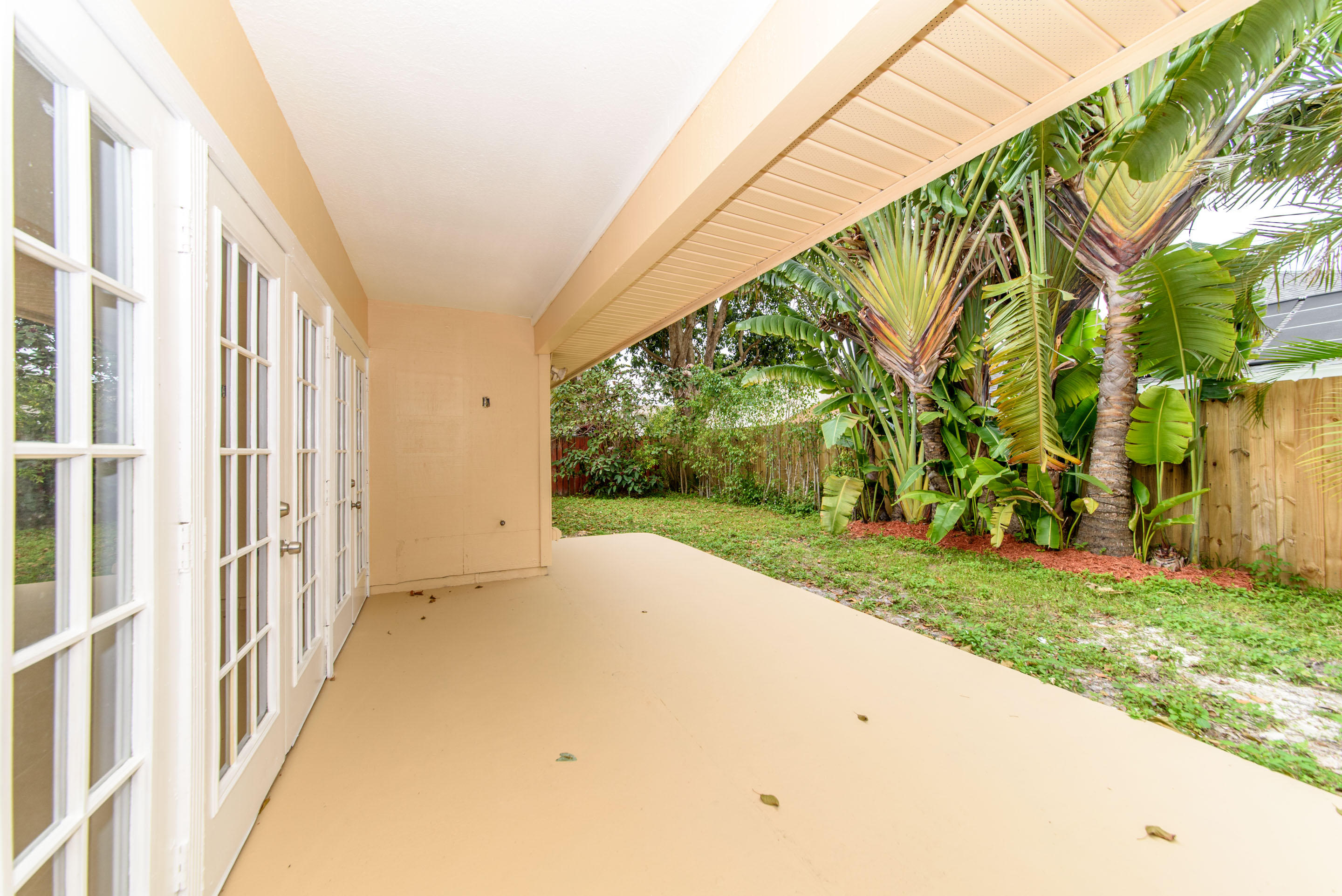 6373 Foster Street Jupiter, FL 33458 - Photo 17 of 18 Covered Patio
