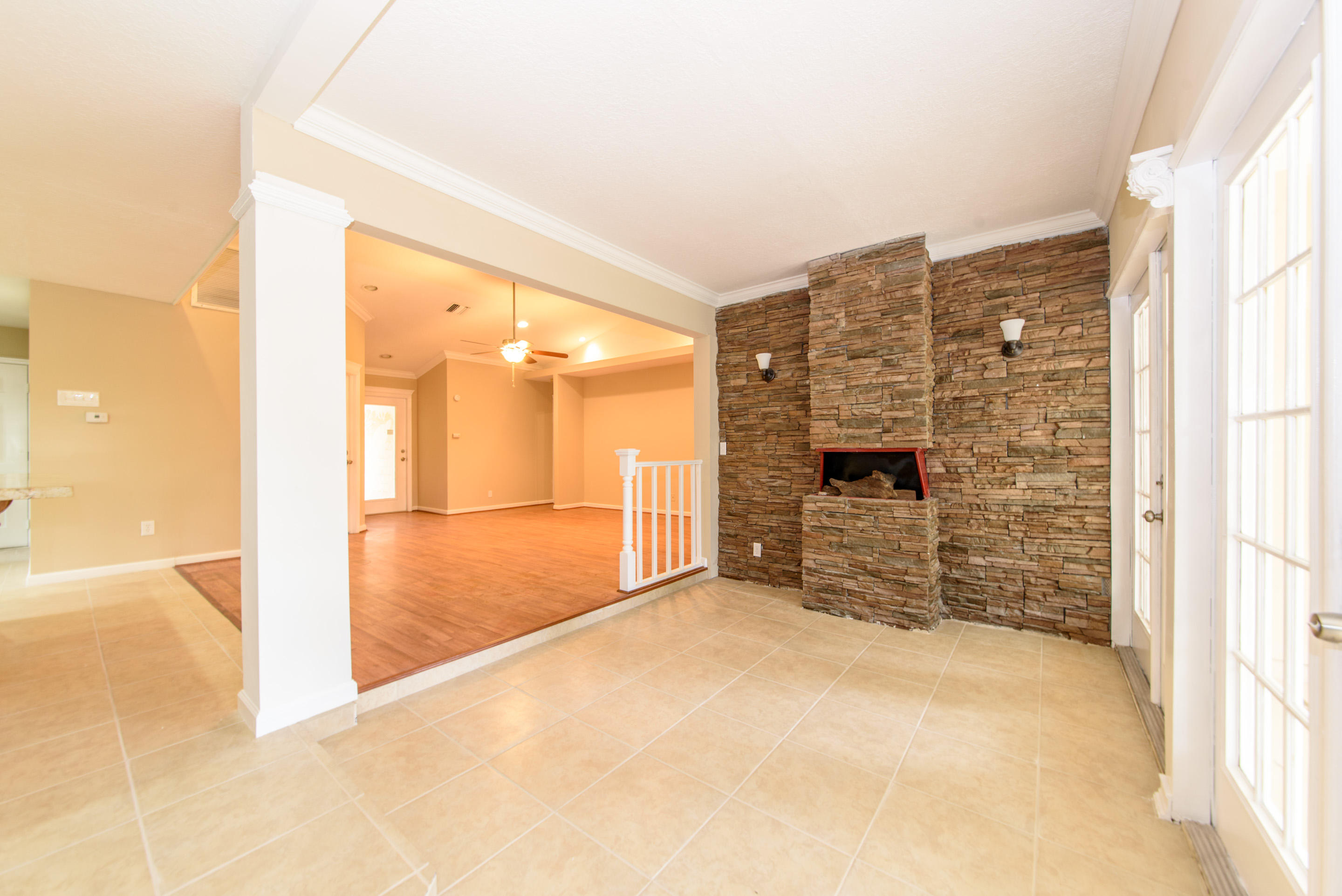 6373 Foster Street Jupiter, FL 33458 - Photo 4 of 18 Dining Area