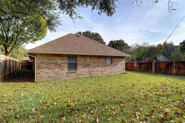 $2,675 | 2622 Briarwood Drive, Grapevine, TX 76051