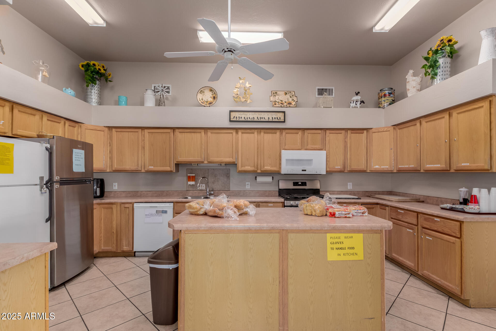 2121 North Center Street, Unit 197 Mesa, AZ 85201 - Photo 16 of 21 35 Center