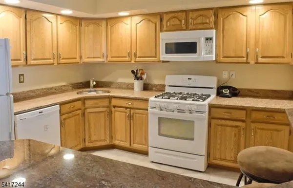 $3,700 | 32 Averell Drive, Morris Plains, NJ 07950