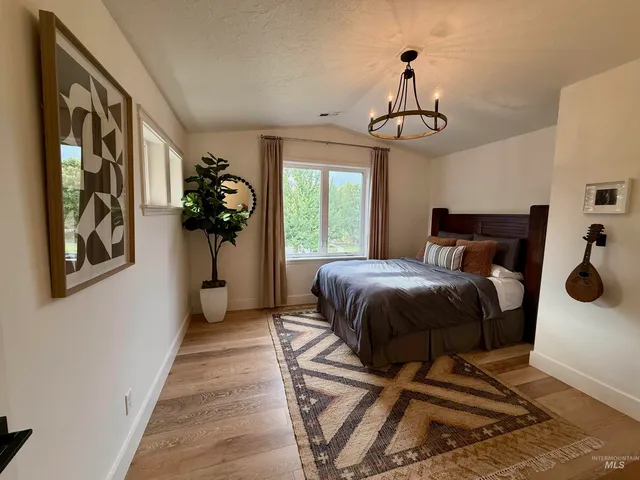 $1,899,000 | 3811 West Miners Farm Court, Garden City, ID 83714