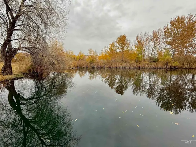 $1,899,000 | 3811 West Miners Farm Court, Garden City, ID 83714