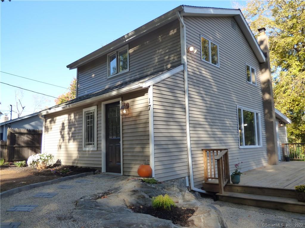 17 Round Hill Road Newtown, CT 06482 - Photo 1 of 1