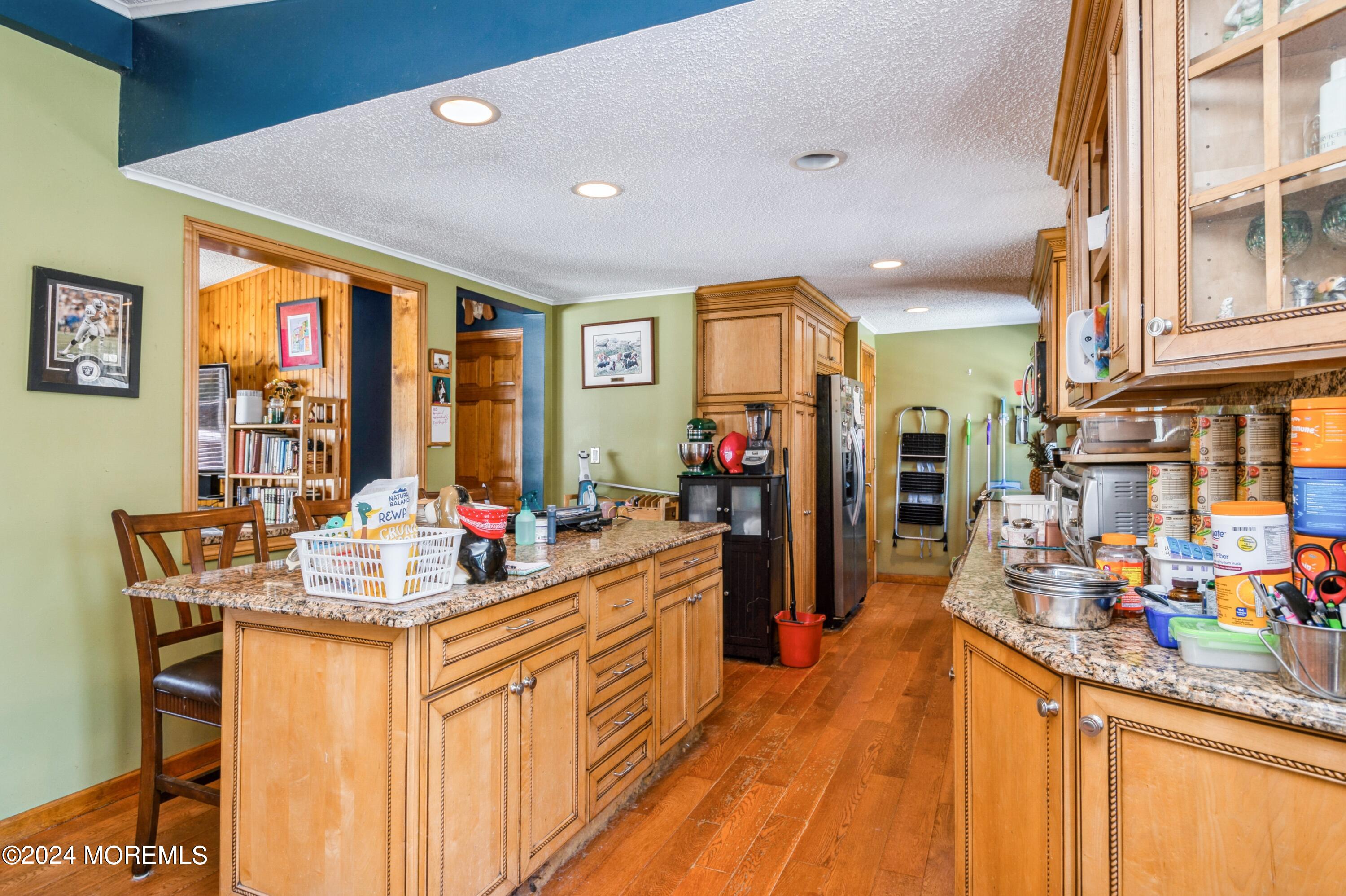 151 Cassville Road Jackson, NJ 08527 - Photo 7 of 14 07_151CassvileRd_177001_Kitchen_HiRes