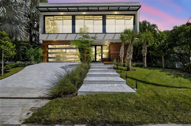 $7,200,000 | 620 Solar Isle Drive, Fort Lauderdale, FL 33301