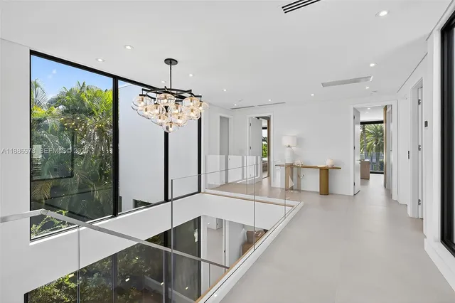 $7,200,000 | 620 Solar Isle Drive, Fort Lauderdale, FL 33301