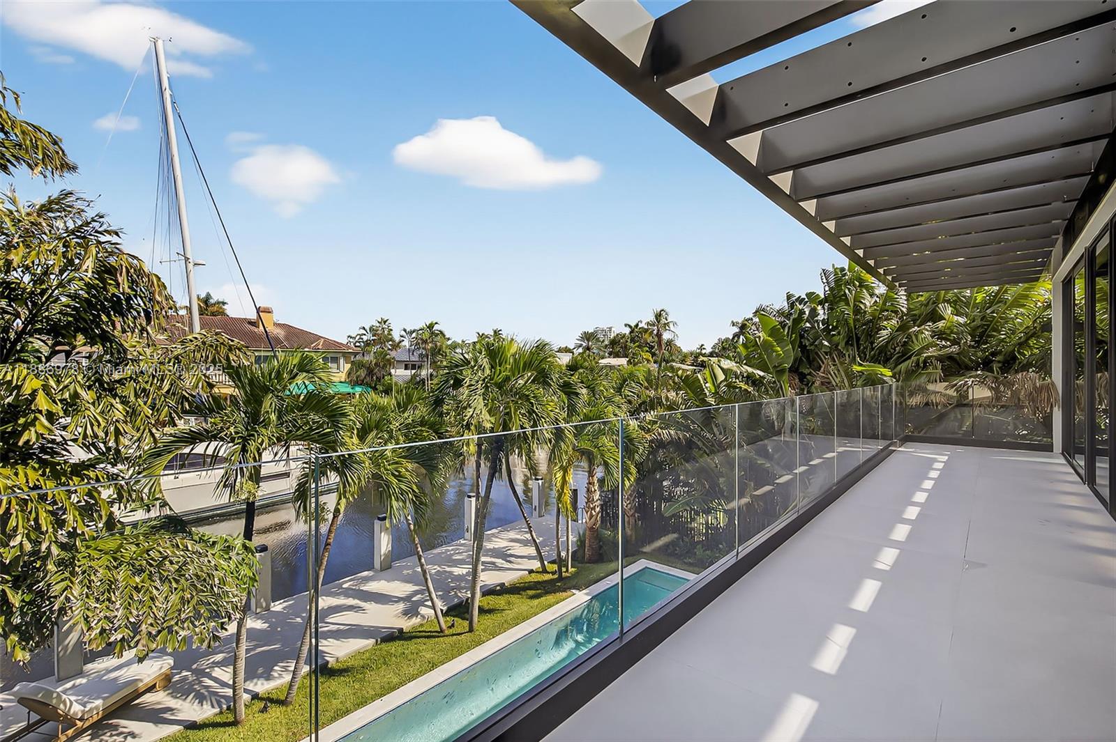 620 Solar Isle Drive Fort Lauderdale, FL 33301 - Photo 68 of 83 a view of a balcony with lake view