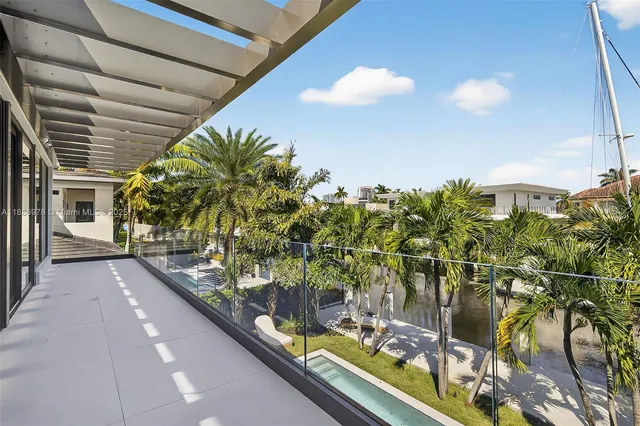 $7,200,000 | 620 Solar Isle Drive, Fort Lauderdale, FL 33301
