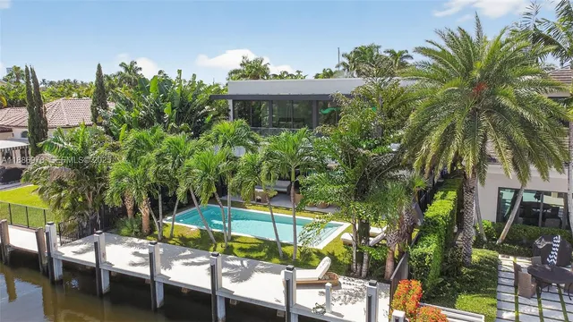 $7,200,000 | 620 Solar Isle Drive, Fort Lauderdale, FL 33301