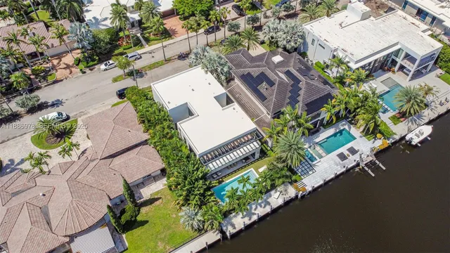 $7,200,000 | 620 Solar Isle Drive, Fort Lauderdale, FL 33301