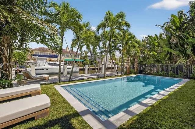 $7,200,000 | 620 Solar Isle Drive, Fort Lauderdale, FL 33301