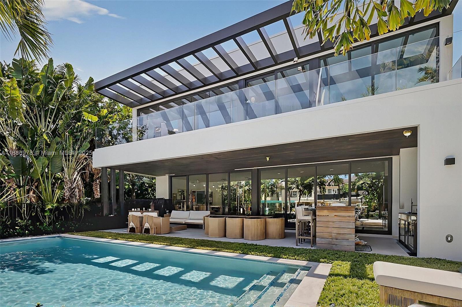 620 Solar Isle Drive Fort Lauderdale, FL 33301 - Photo 10 of 83