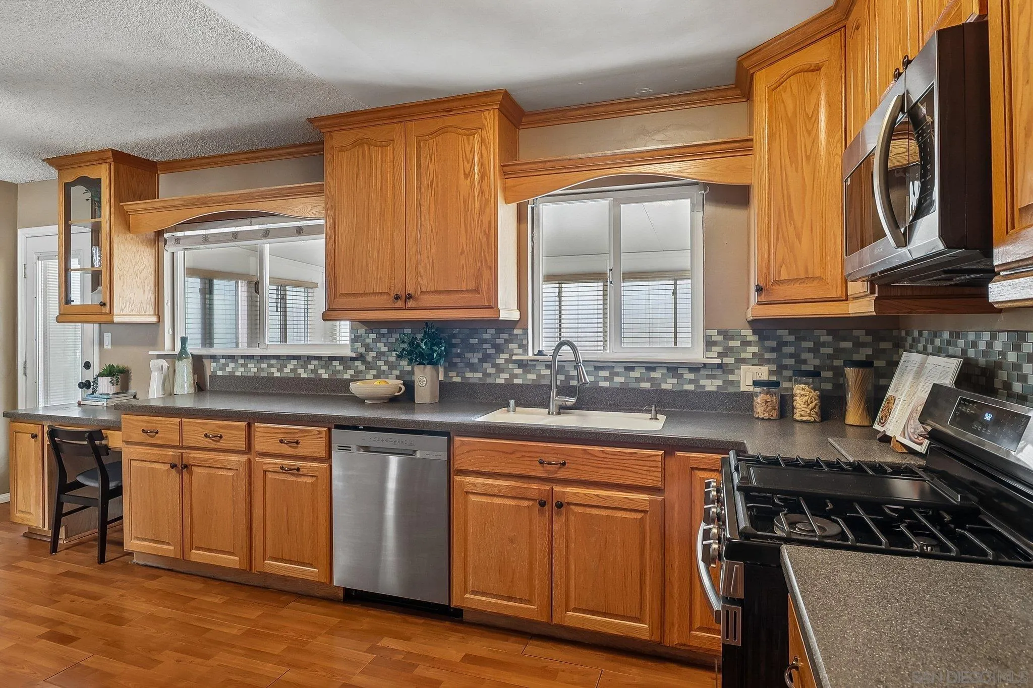 13416 Ripple Lane Lakeside, CA 92040 - Photo 2 of 35 Gallery Image 2