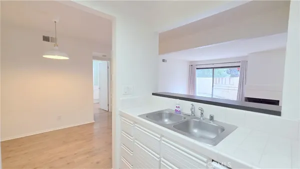 $2,250 | 13104 Glen Court, Unit 7, Chino Hills, CA 91709