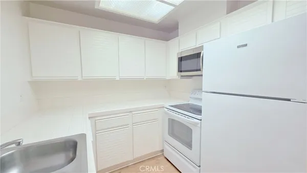 $2,250 | 13104 Glen Court, Unit 7, Chino Hills, CA 91709