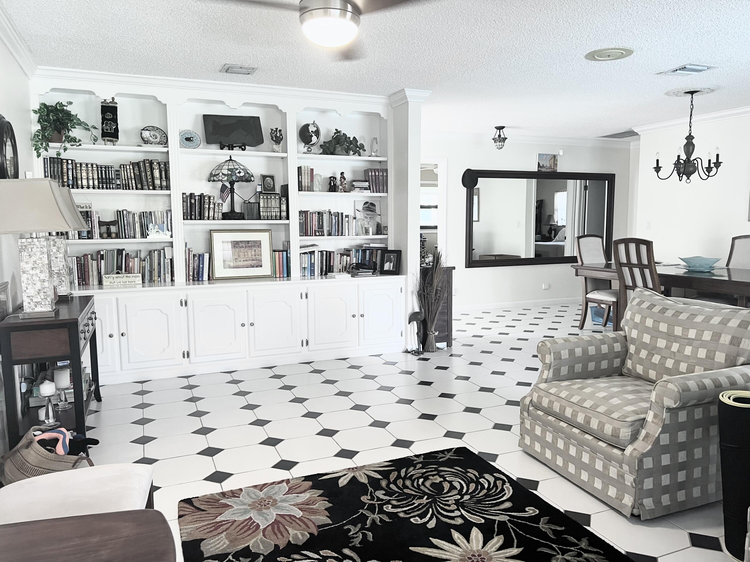 4864 Sugar Pine Drive Boca Raton, FL 33487 - Photo 7 of 22 C281A3BB-EE04-4E8B-9601-CB67ED9FBE8E