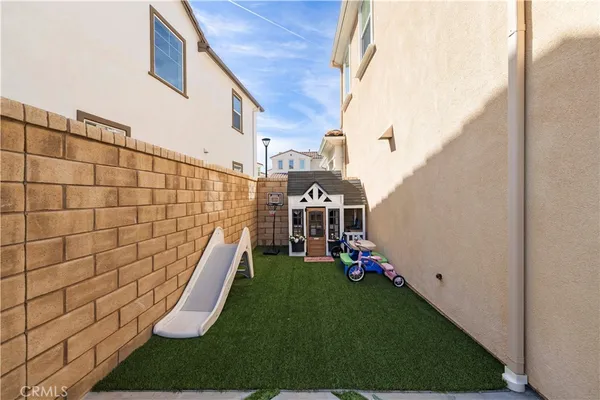 $5,500 | 24151 Paseo Del Rancho Drive, Valencia, CA 91354