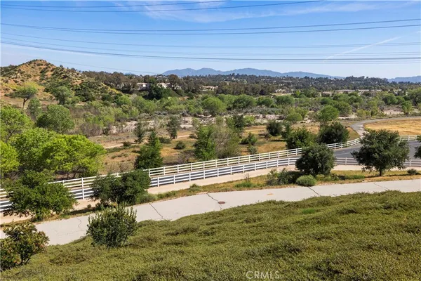 $5,500 | 24151 Paseo Del Rancho Drive, Valencia, CA 91354