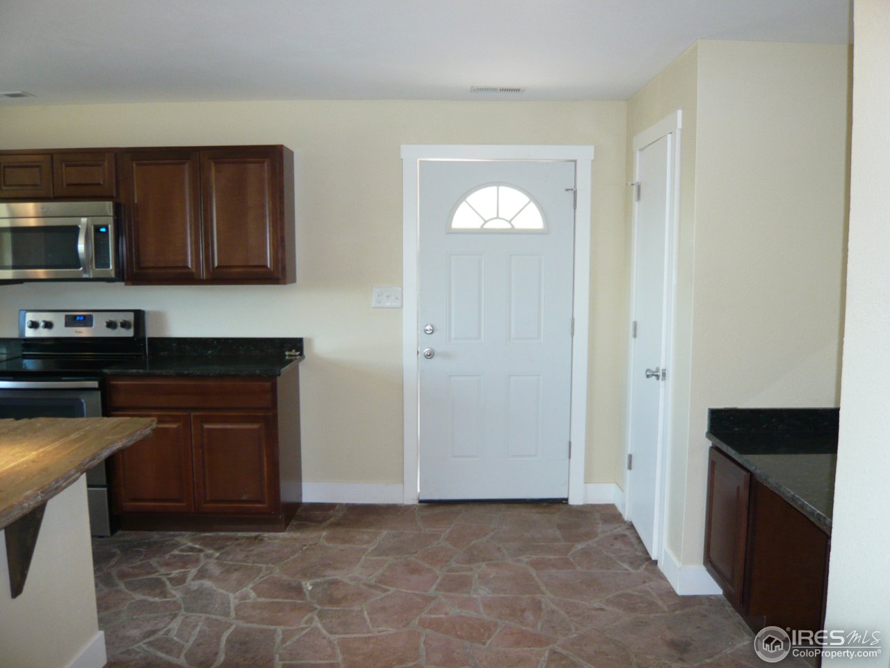 452 Steamboat Valley Road Lyons, CO 80540 - Photo 10 of 25 West Entry