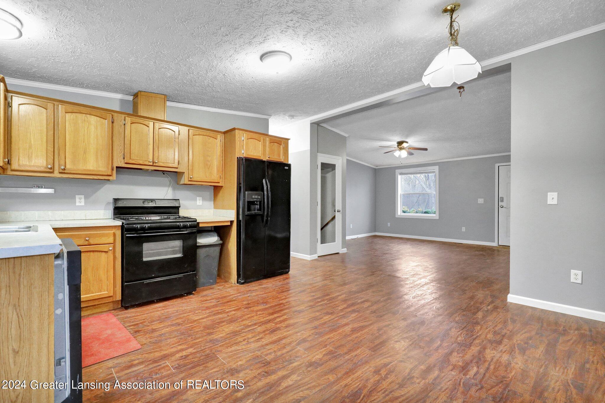 1721 East Lake Lansing Road Haslett, MI 48840 - Photo 14 of 31 13-web-or-mls-Open Ended Media-13