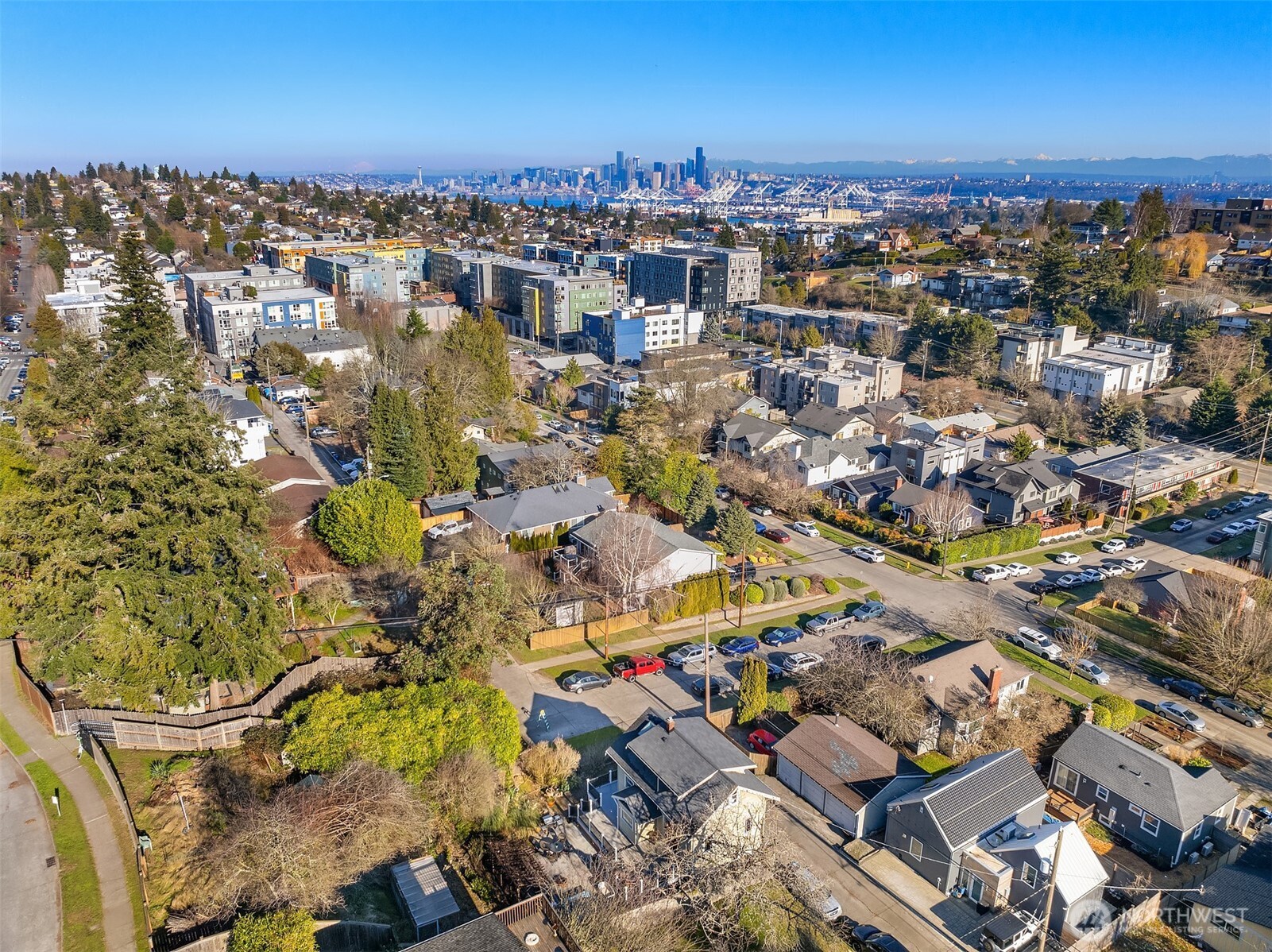 4015 Southwest Hudson Street Seattle, WA 98136 - Photo 31 of 33 Gallery Image 31