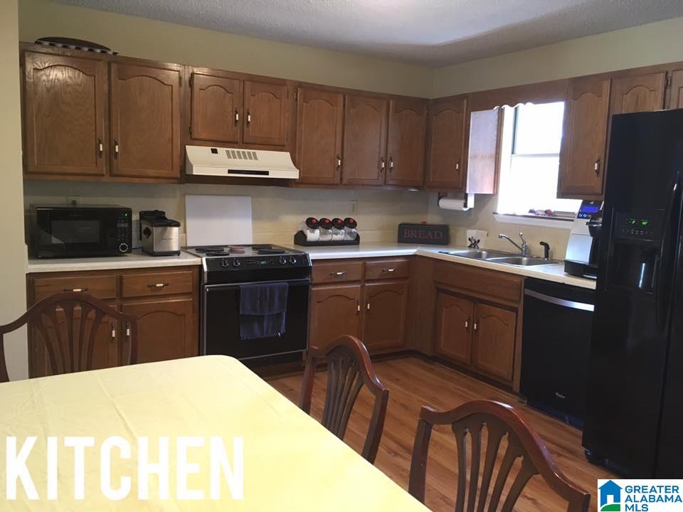 729 Cherokee Trail Warrior, AL 35180 - Photo 14 of 22