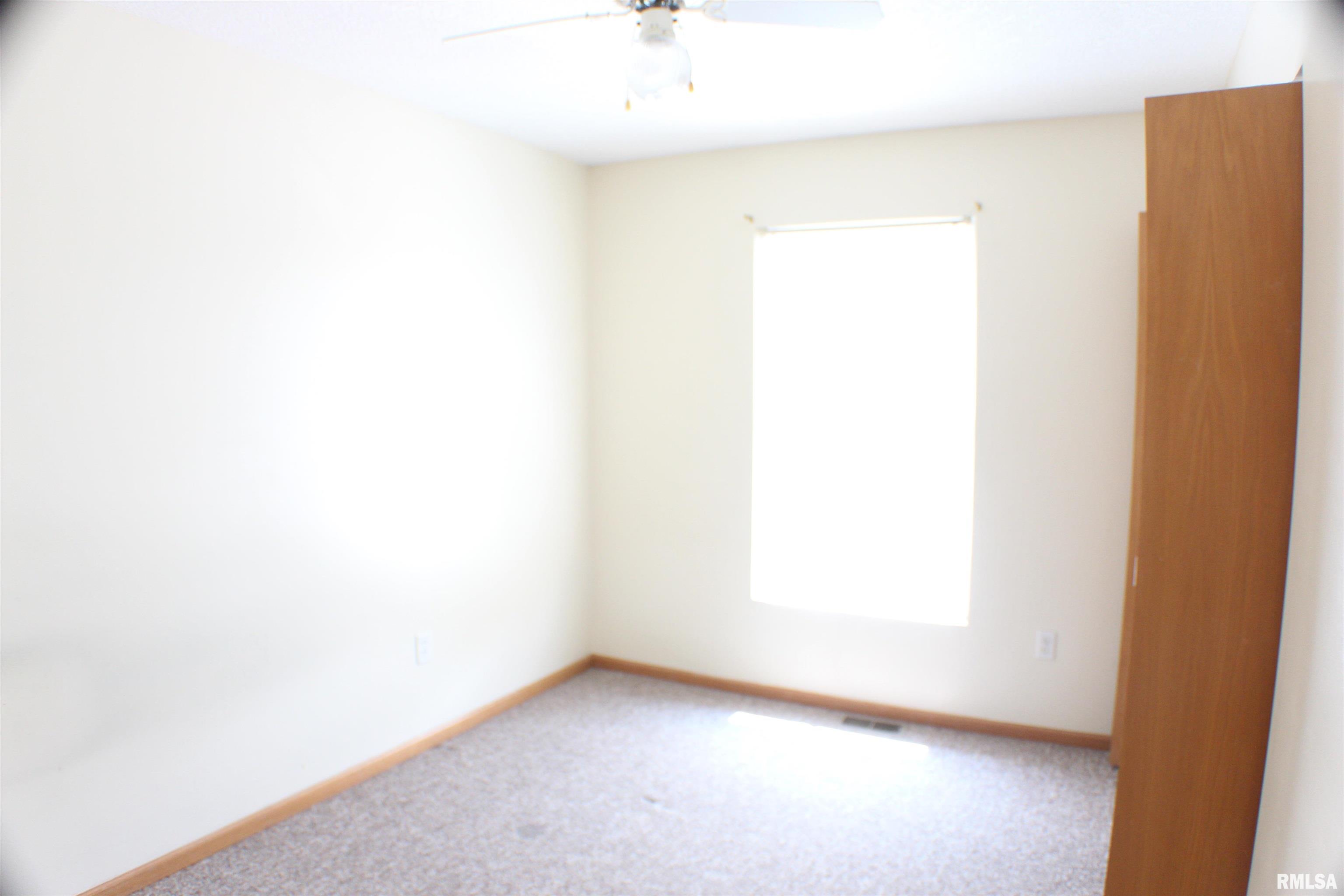 6140 Appomattox Road Davenport, IA 52806 - Photo 14 of 23 Gallery Image 14
