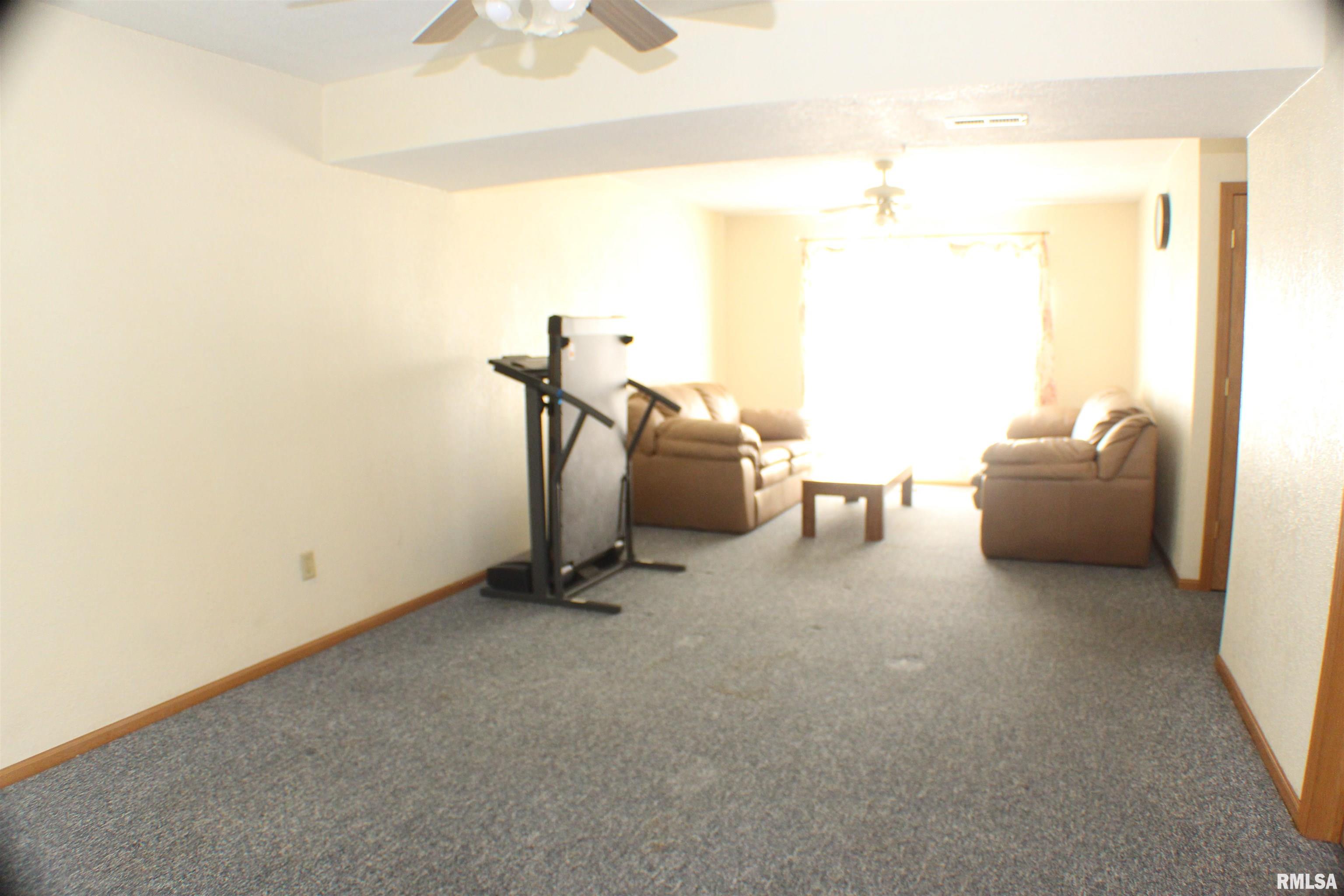 6140 Appomattox Road Davenport, IA 52806 - Photo 17 of 23 Gallery Image 17