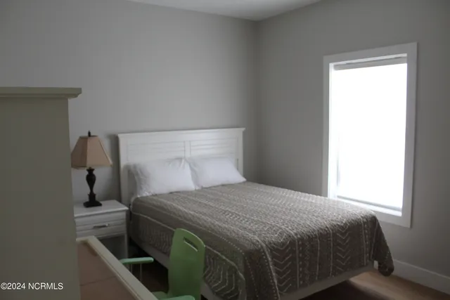 $2,200 | 317 Stone Chimney Road Southwest, Unit 1, Supply, NC 28462