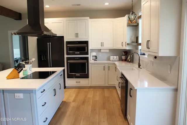 $2,200 | 317 Stone Chimney Road Southwest, Unit 1, Supply, NC 28462