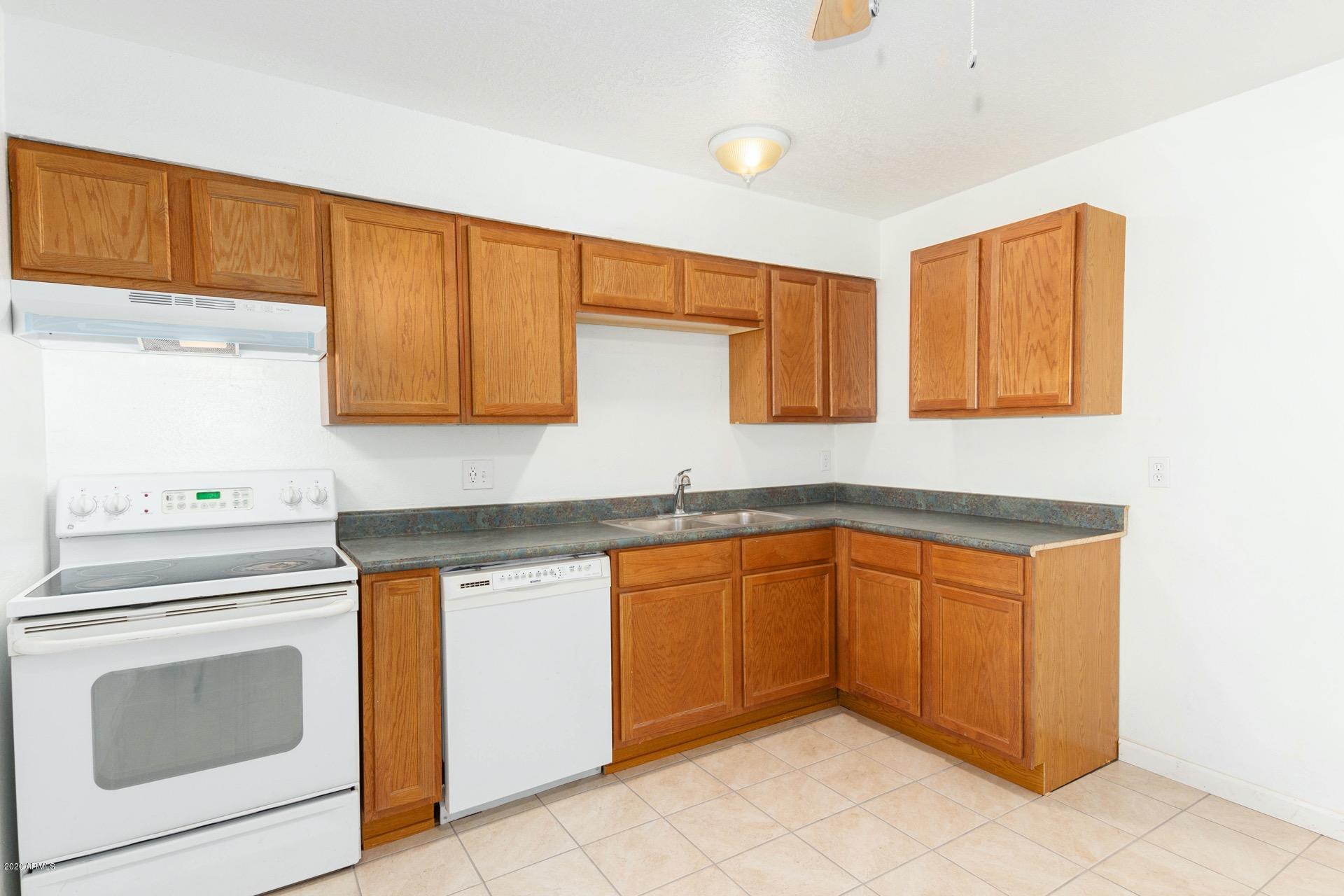 5144 West Granada Road Phoenix, AZ 85035 - Photo 9 of 28 Granada 9