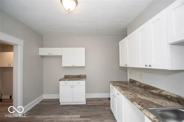 $1,099 | 1543 East Ohio Street, Indianapolis, IN 46201