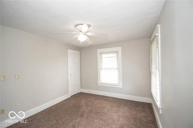 $1,099 | 1543 East Ohio Street, Indianapolis, IN 46201