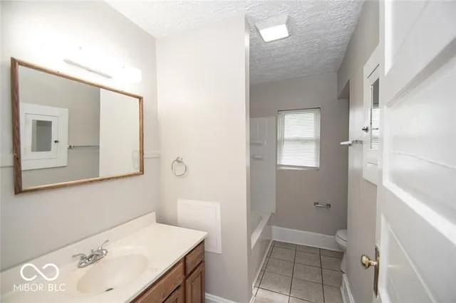 $1,099 | 1543 East Ohio Street, Indianapolis, IN 46201