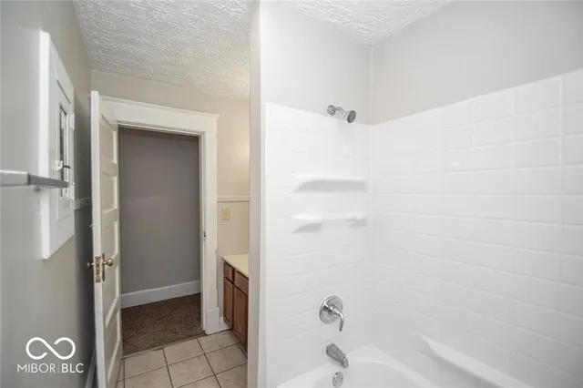 $1,099 | 1543 East Ohio Street, Indianapolis, IN 46201