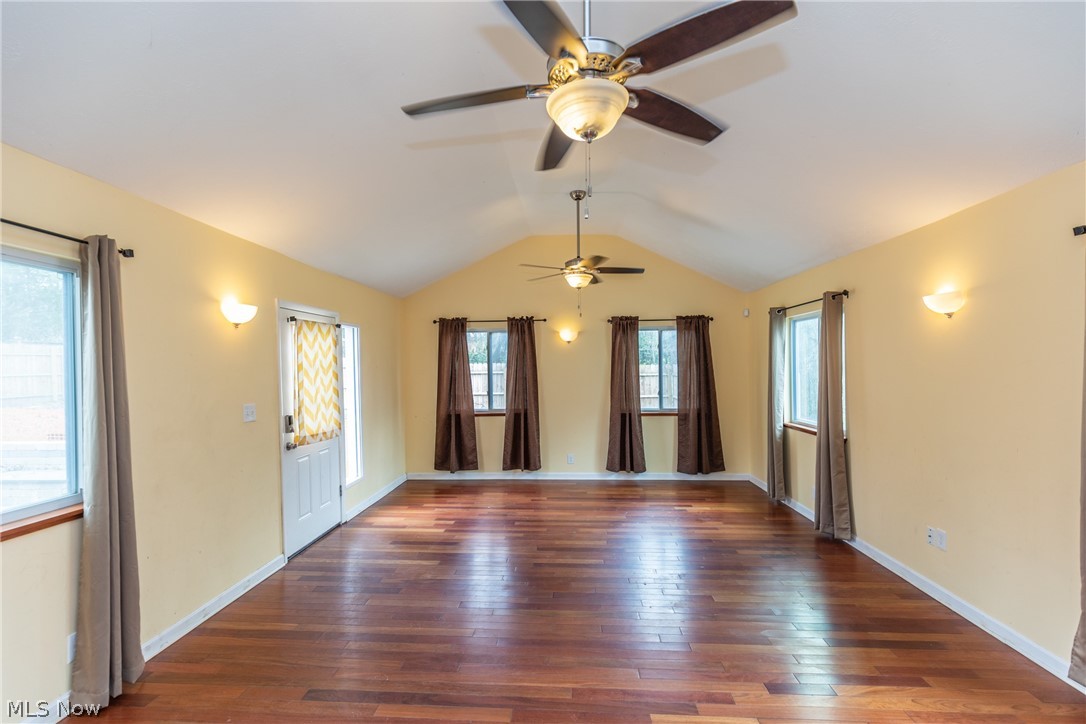 16360 Brewster Road Cleveland, OH 44112 - Photo 7 of 35