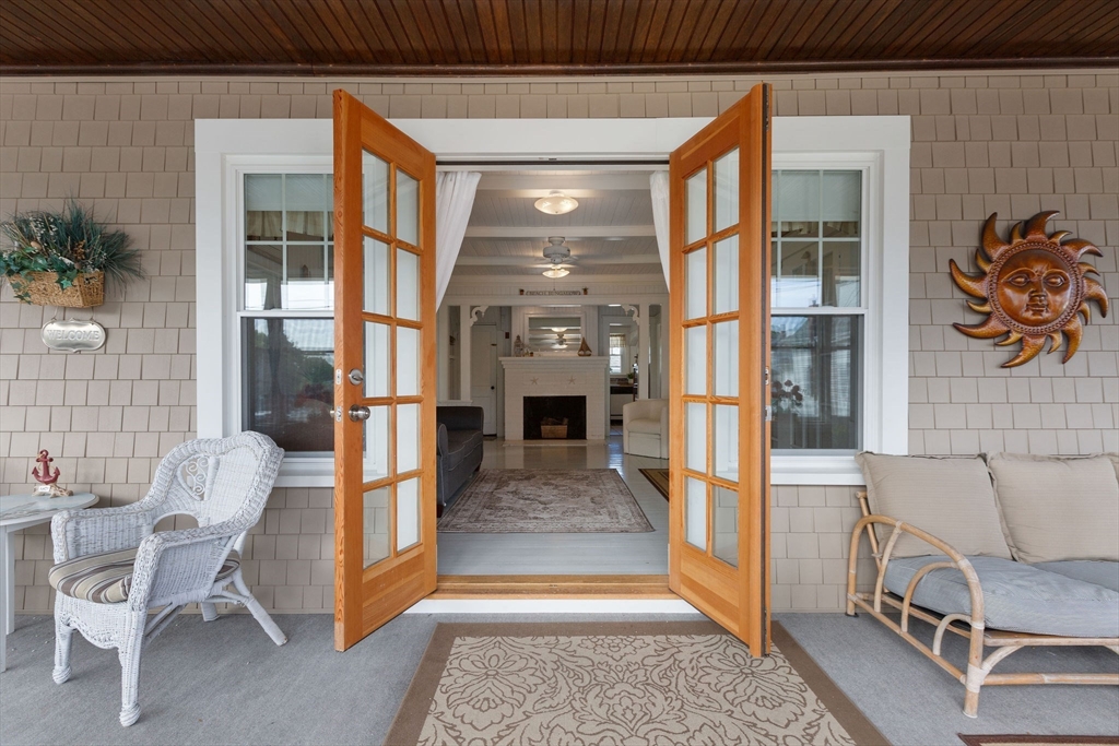 13 5th Street Wareham, MA 02558 - Photo 3 of 42