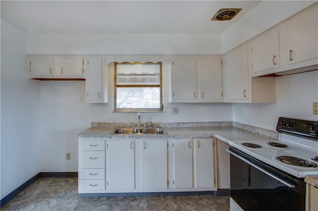 102 Grohman Road Butler, PA 16002 - Photo 12 of 21